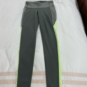 NWOT Athleta Tights